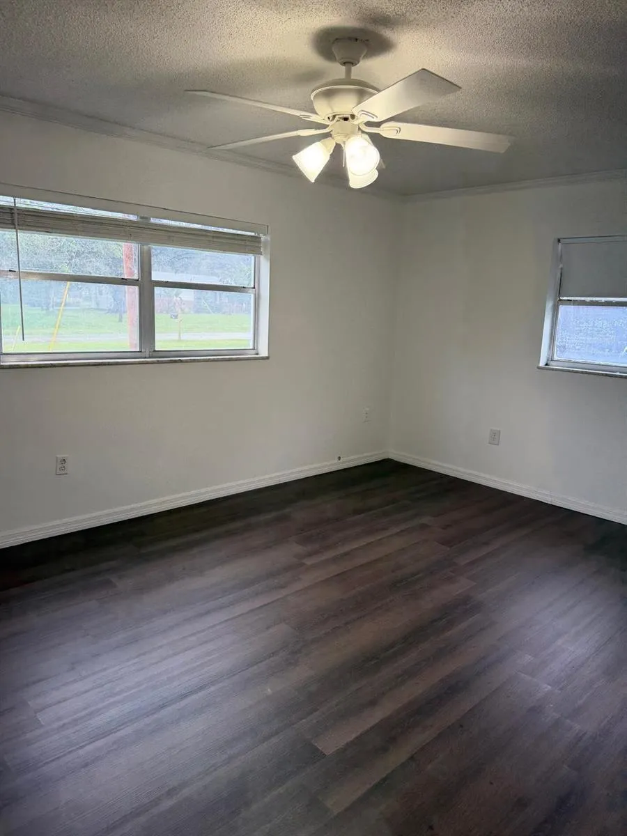 1315 Parkland Boulevard Fort Pierce, FL 34982