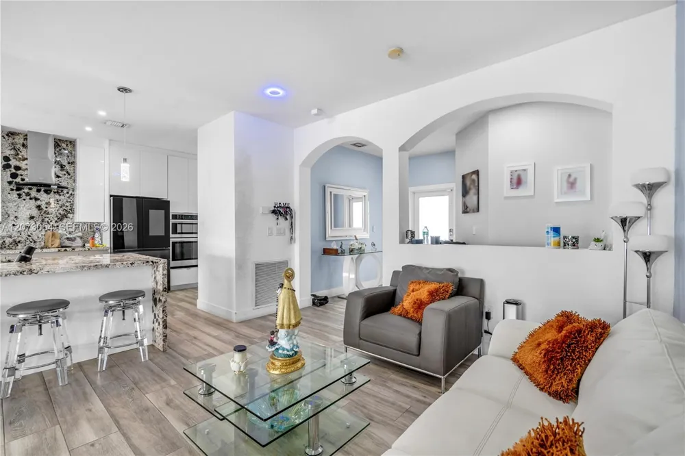 10279 SW 227th Ln Cutler Bay, FL 33190