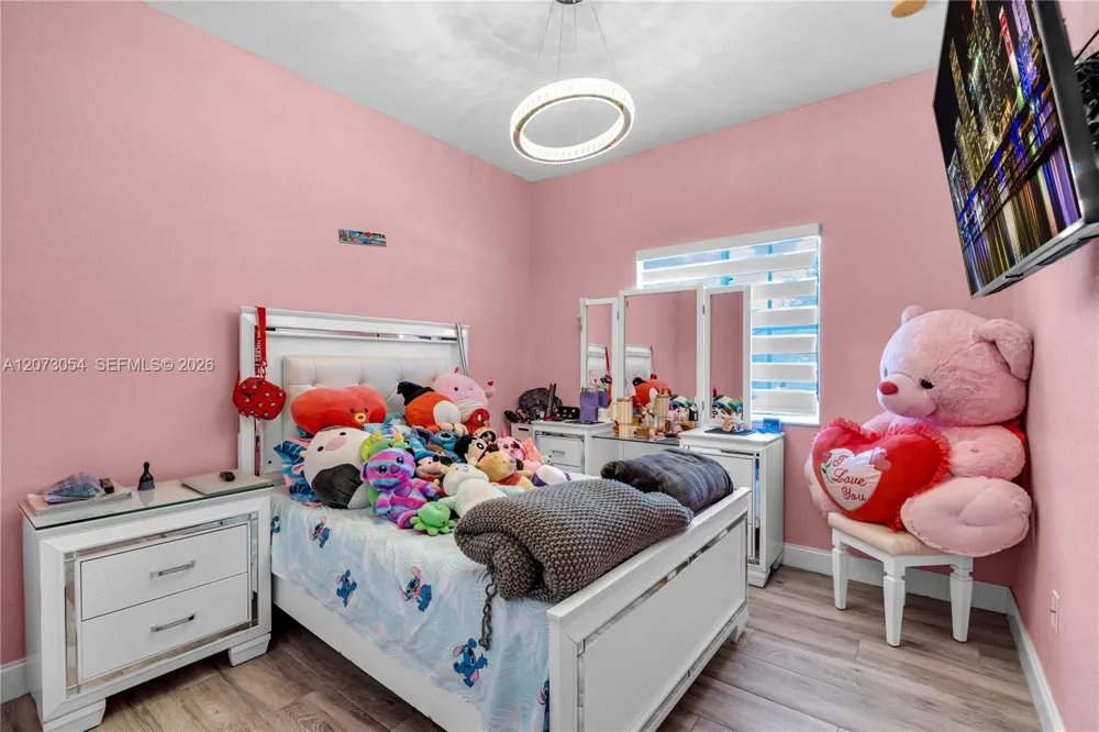 10279 SW 227th Ln Cutler Bay, FL 33190