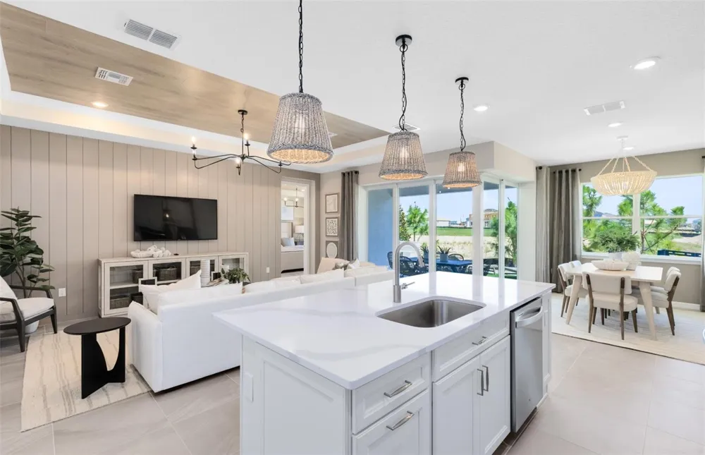 1430 RIDGE TREE DRIVE Ormond Beach, FL 32174