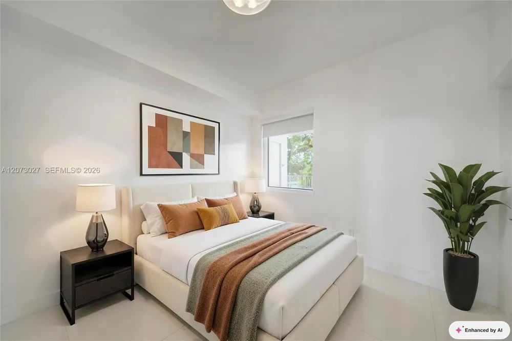 2020 Bayshore Dr #708 Miami, FL 33137