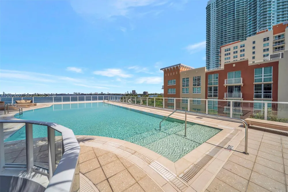 2020 Bayshore Dr #708 Miami, FL 33137
