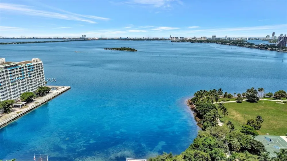 2020 Bayshore Dr #708 Miami, FL 33137