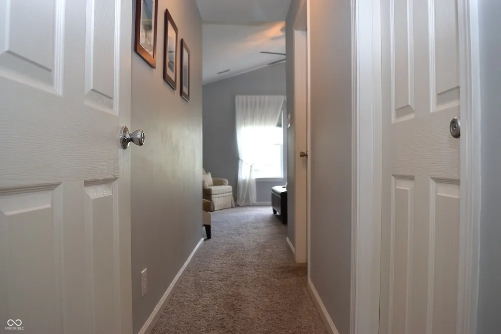 1727 Brookview Drive Brownsburg, IN 46112