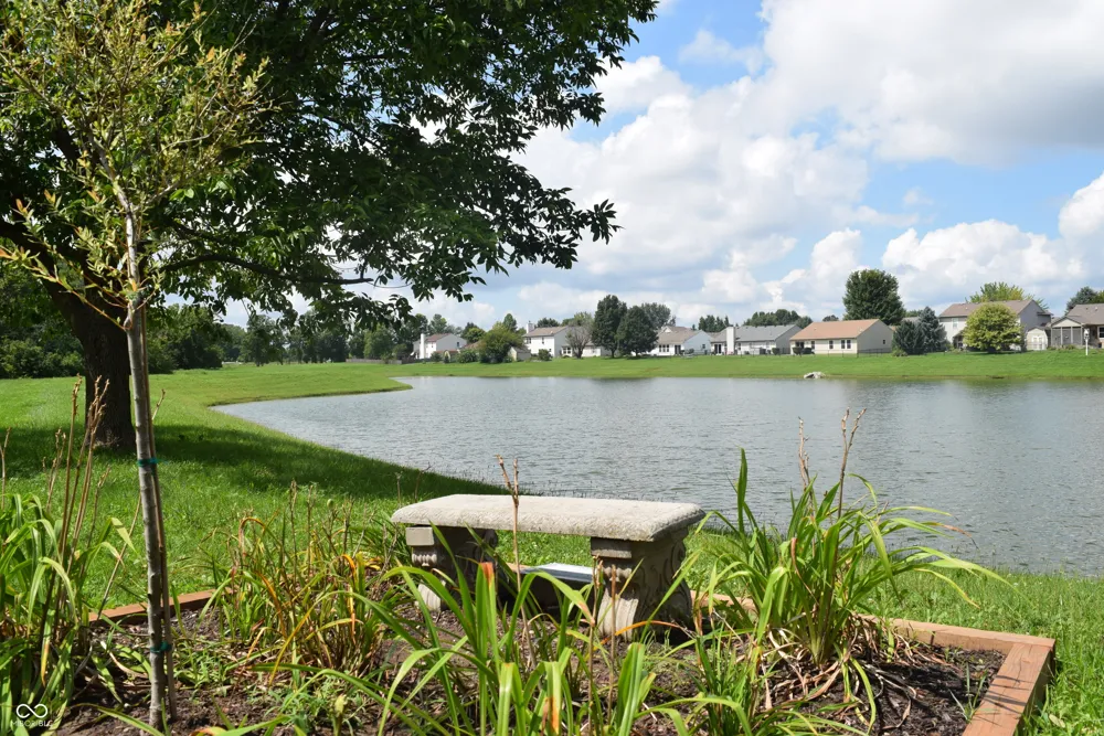 1727 Brookview Drive Brownsburg, IN 46112