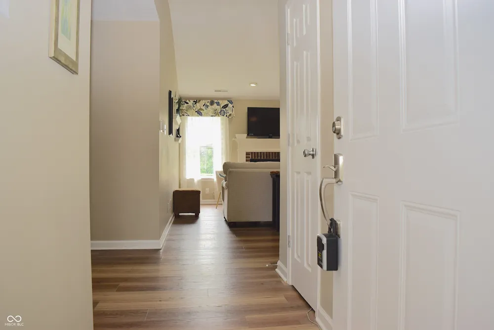 1727 Brookview Drive Brownsburg, IN 46112