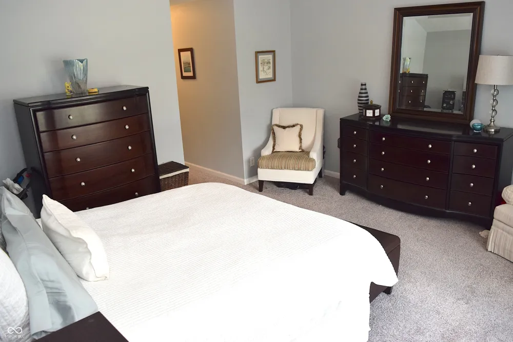 1727 Brookview Drive Brownsburg, IN 46112