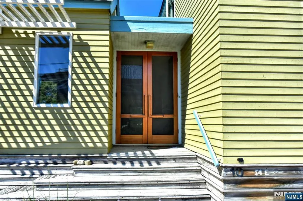 54 E Long Beach Boulevard Long Beach, NJ 08008