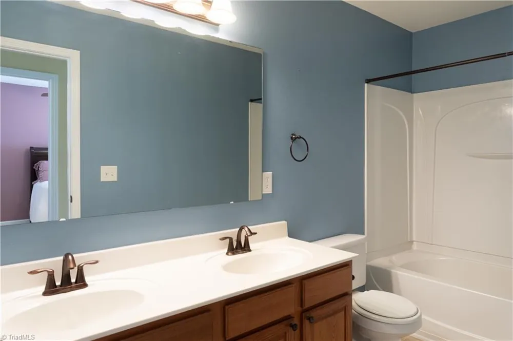 110 Crane Creek Way Lexington, NC 27295