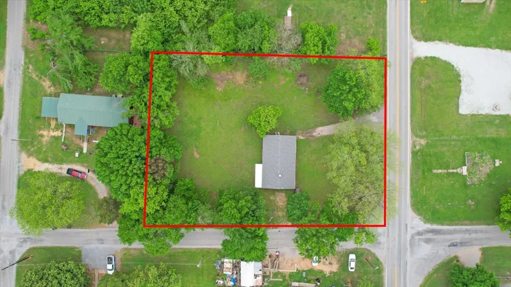206 5th Street Milburn, OK 73450