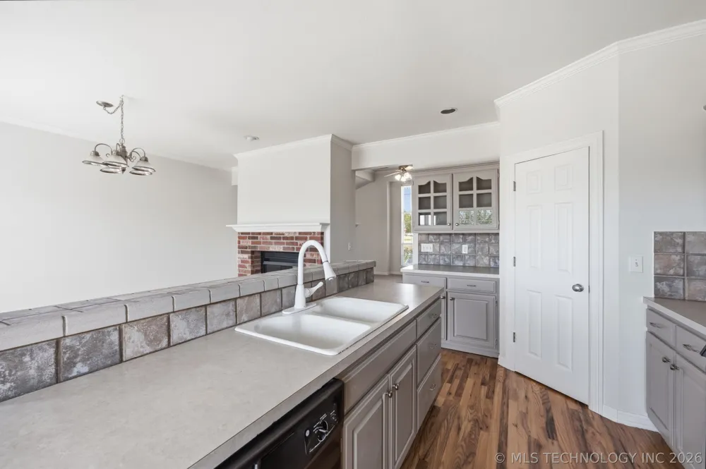 13310 E 88th Court Owasso, OK 74055