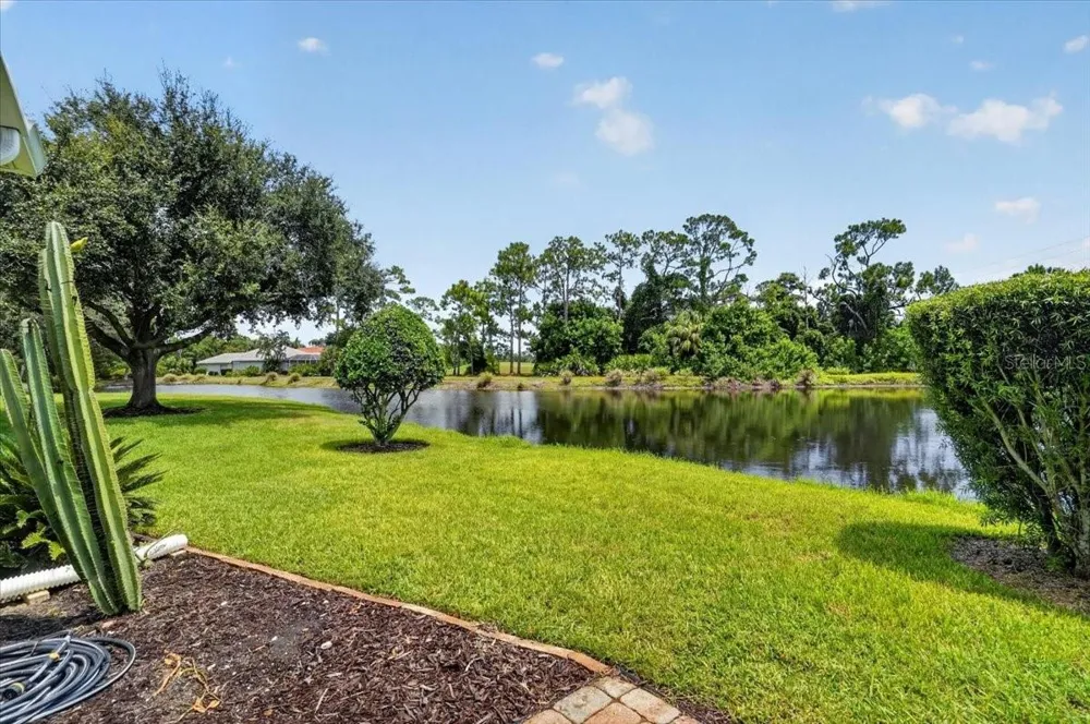 5037 WHISPERING OAKS DRIVE North Port, FL 34287