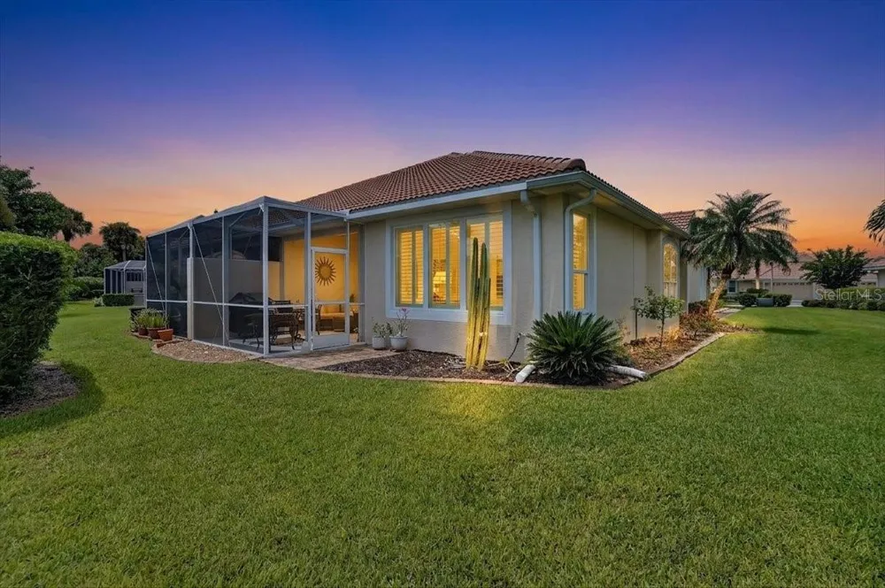 5037 WHISPERING OAKS DRIVE North Port, FL 34287