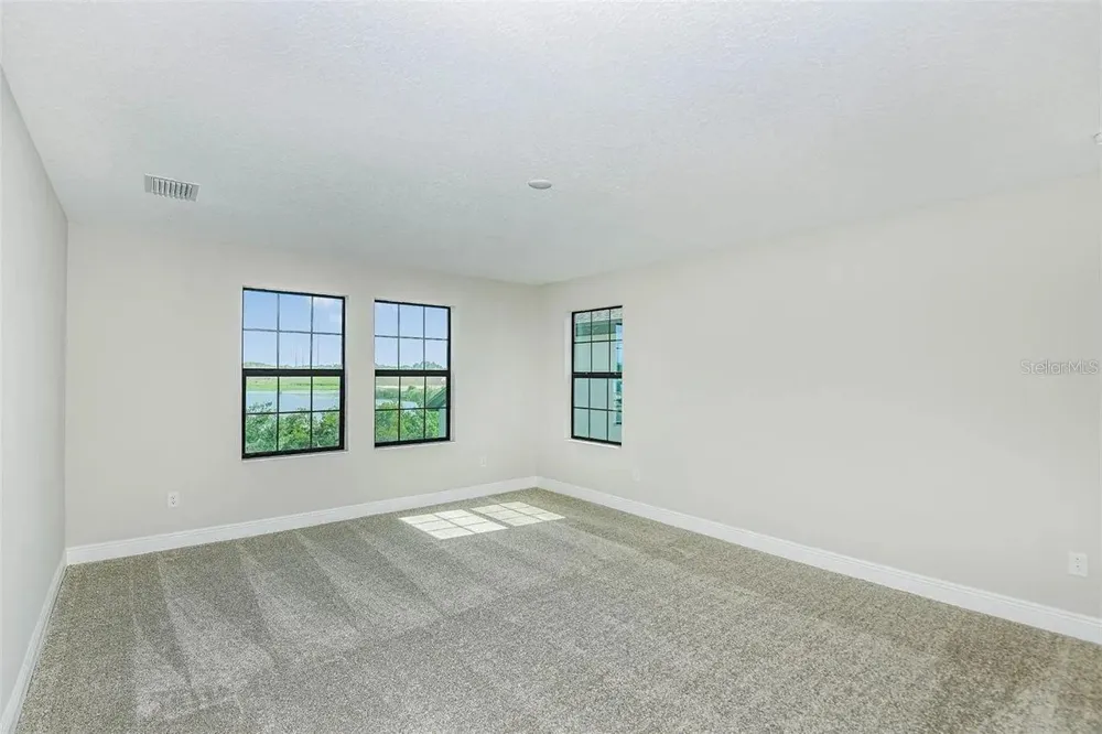 12736 BERGSTROM BAY DRIVE Riverview, FL 33579