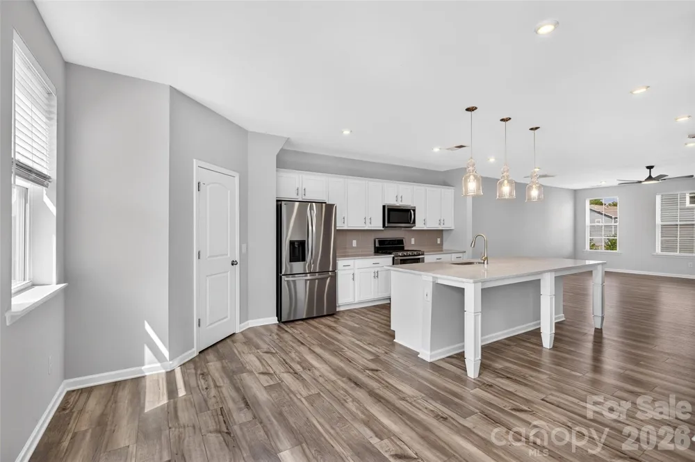 6981 Waterstone Drive Sherrills Ford, NC 28673