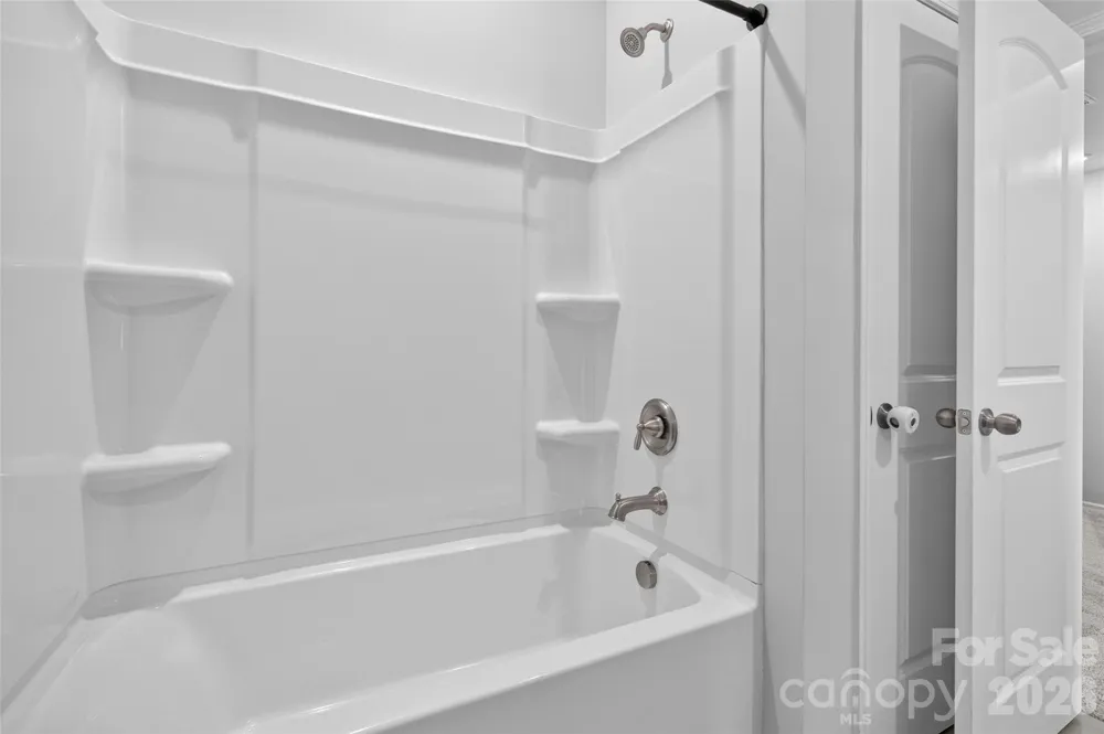 6981 Waterstone Drive Sherrills Ford, NC 28673