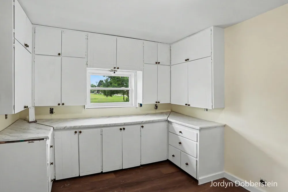 4748 Grove Street Unknown, MI 49322