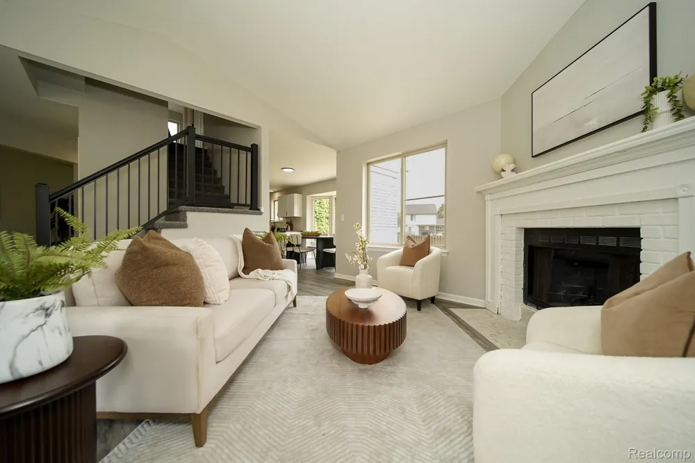 27271 Sparrow Court Chesterfield Township, MI 48051