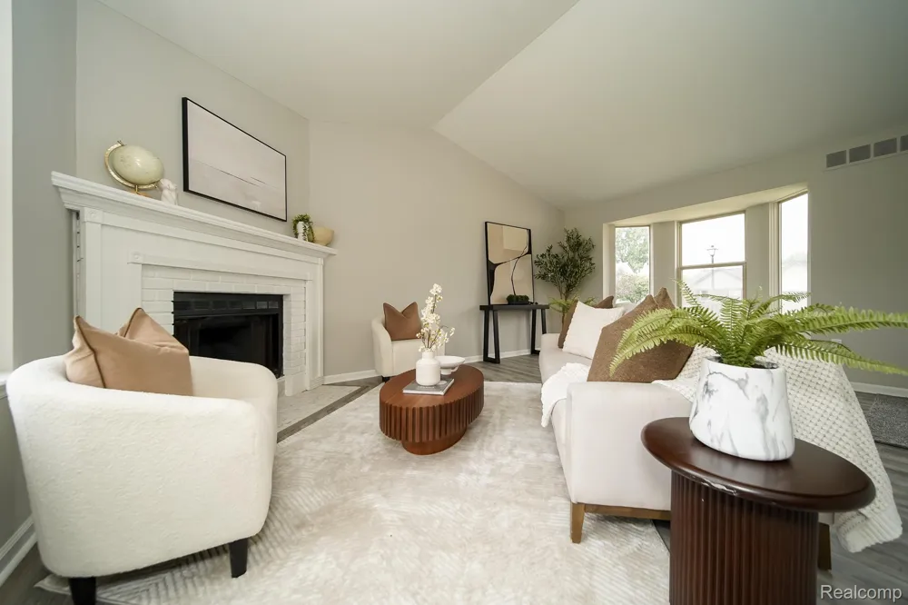 27271 Sparrow Court Chesterfield Township, MI 48051