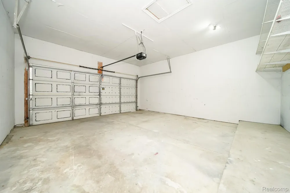 27271 Sparrow Court Chesterfield Township, MI 48051