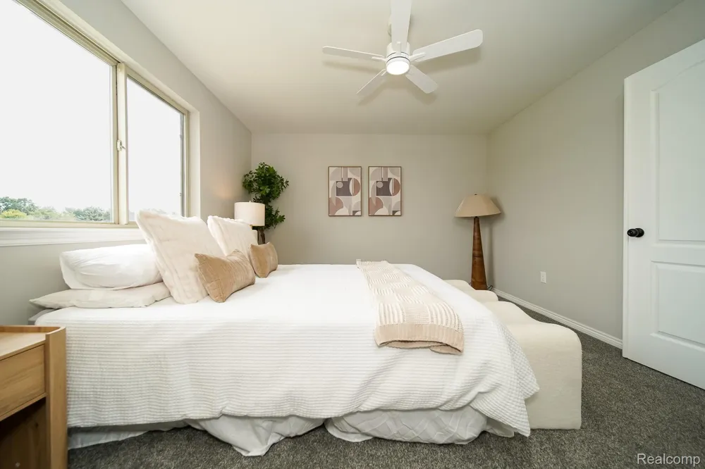27271 Sparrow Court Chesterfield Township, MI 48051