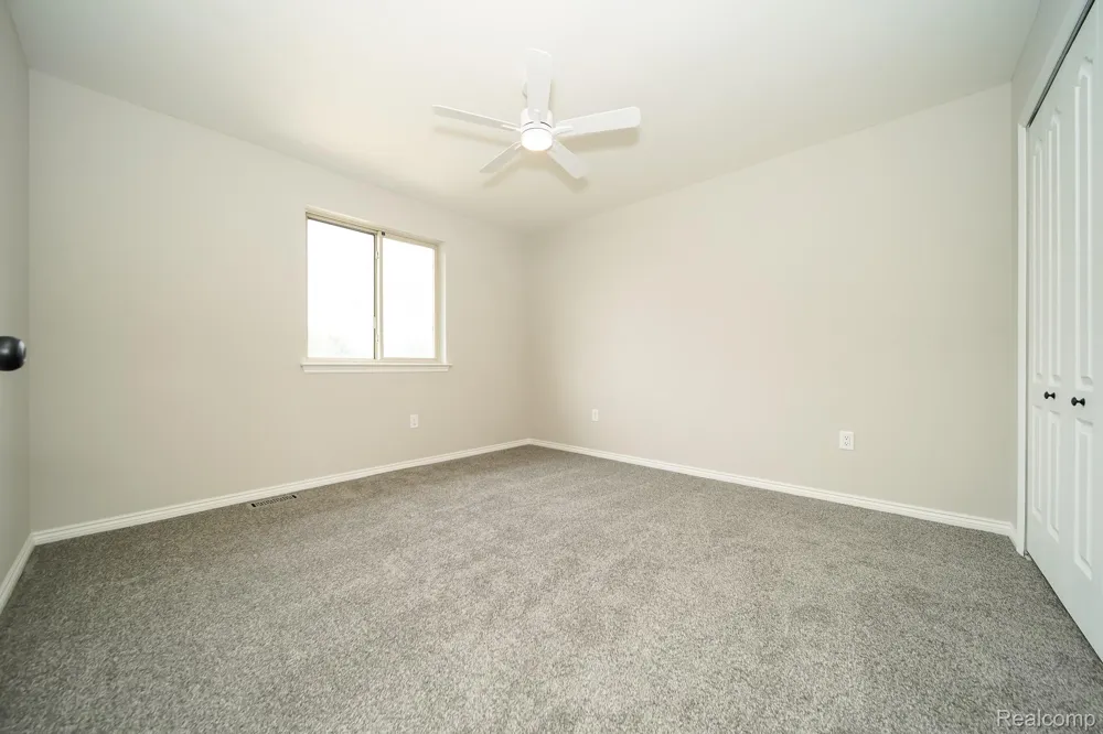 27271 Sparrow Court Chesterfield Township, MI 48051