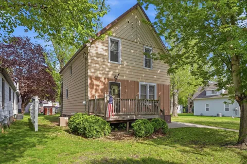 280 4th Street NE