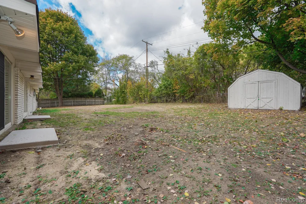 6578 Greene Haven Drive Independence Charter Township, MI 48348