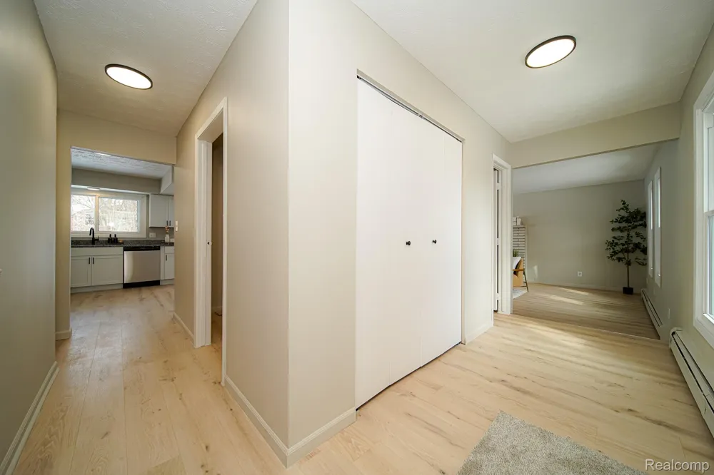 6578 Greene Haven Drive Independence Charter Township, MI 48348