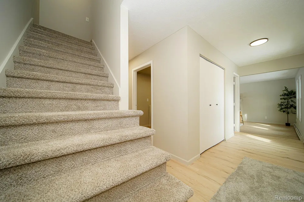 6578 Greene Haven Drive Independence Charter Township, MI 48348