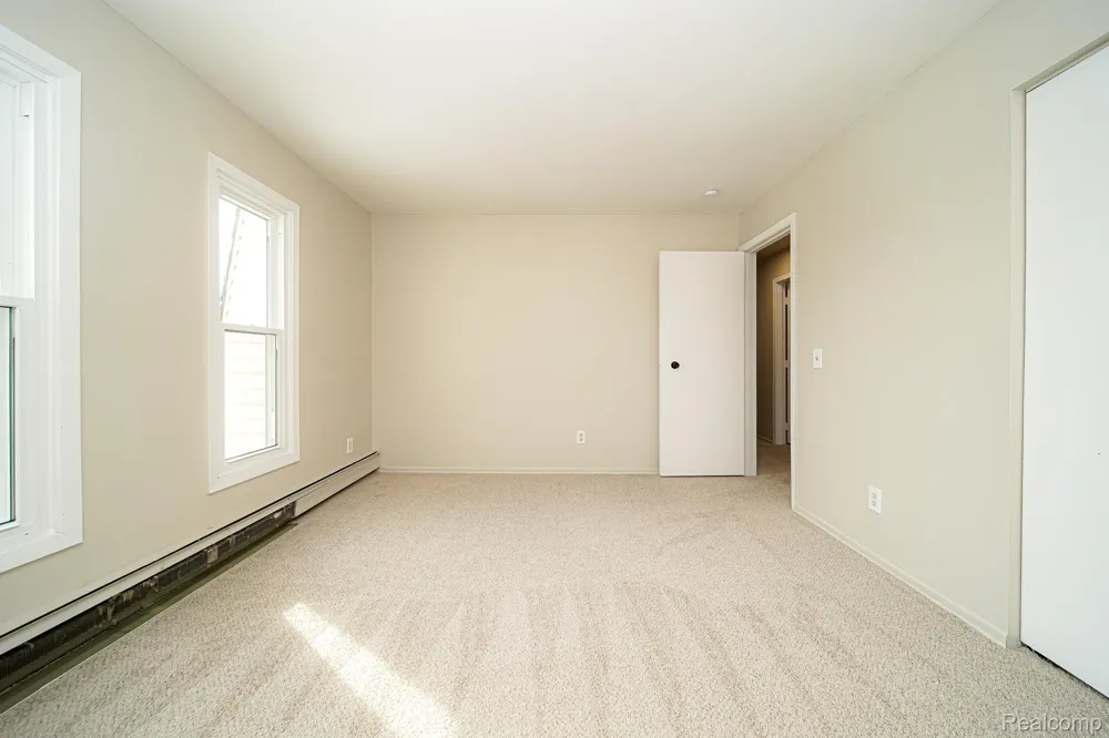 6578 Greene Haven Drive Independence Charter Township, MI 48348