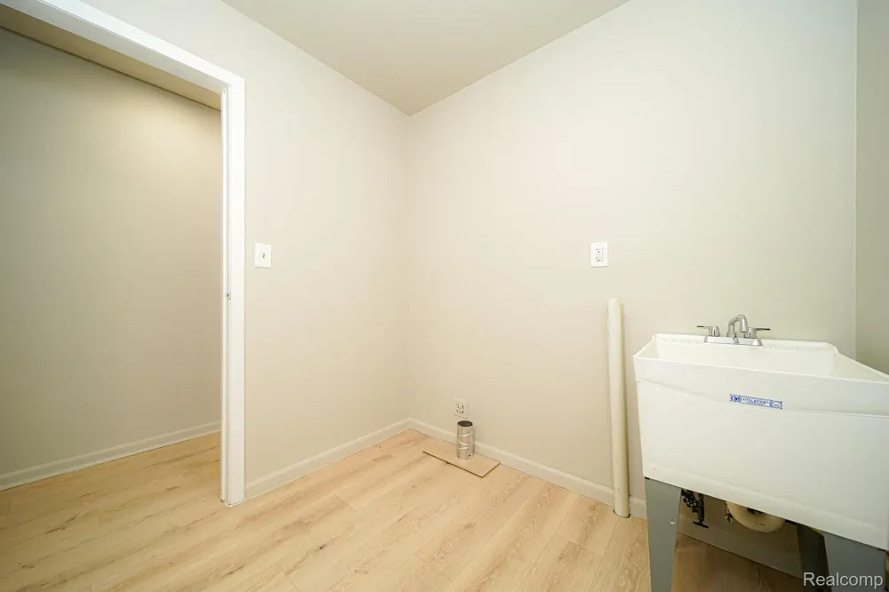 6578 Greene Haven Drive Independence Charter Township, MI 48348