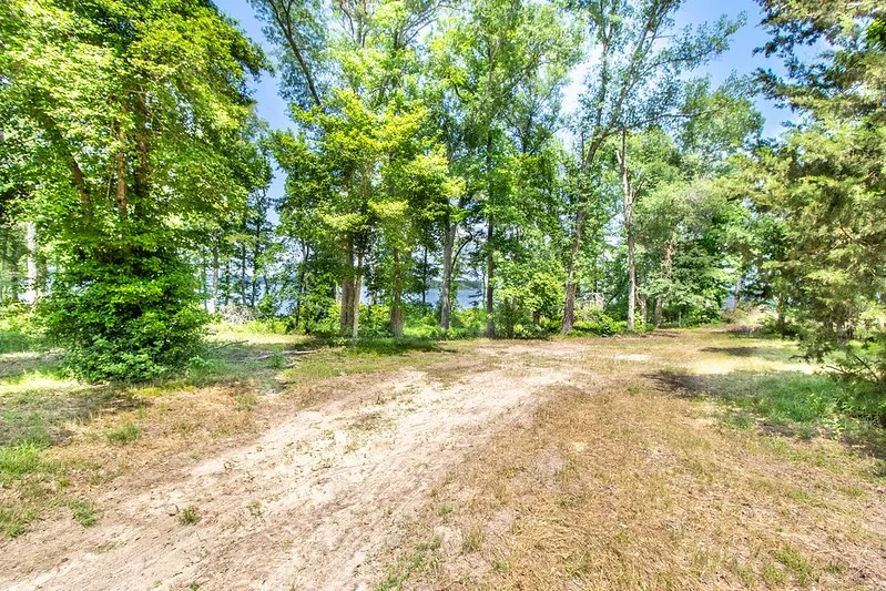 3126 Shadow Pine Drive Larue, TX 75770