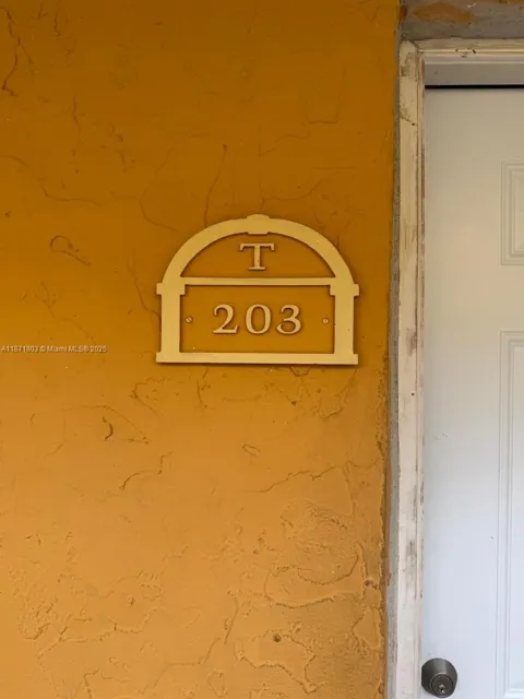 17901 NW 68th Ave #T203