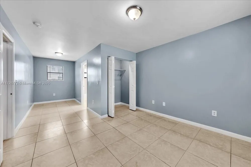 365 NW 8th St #211 Miami, FL 33136