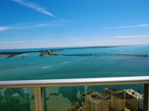 1300 Brickell Bay Dr #3506