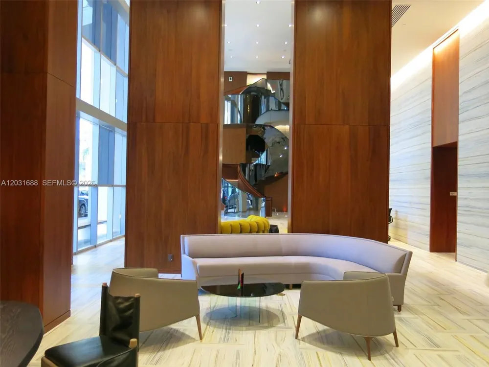 1300 Brickell Bay Dr #3506 Miami, FL 33131