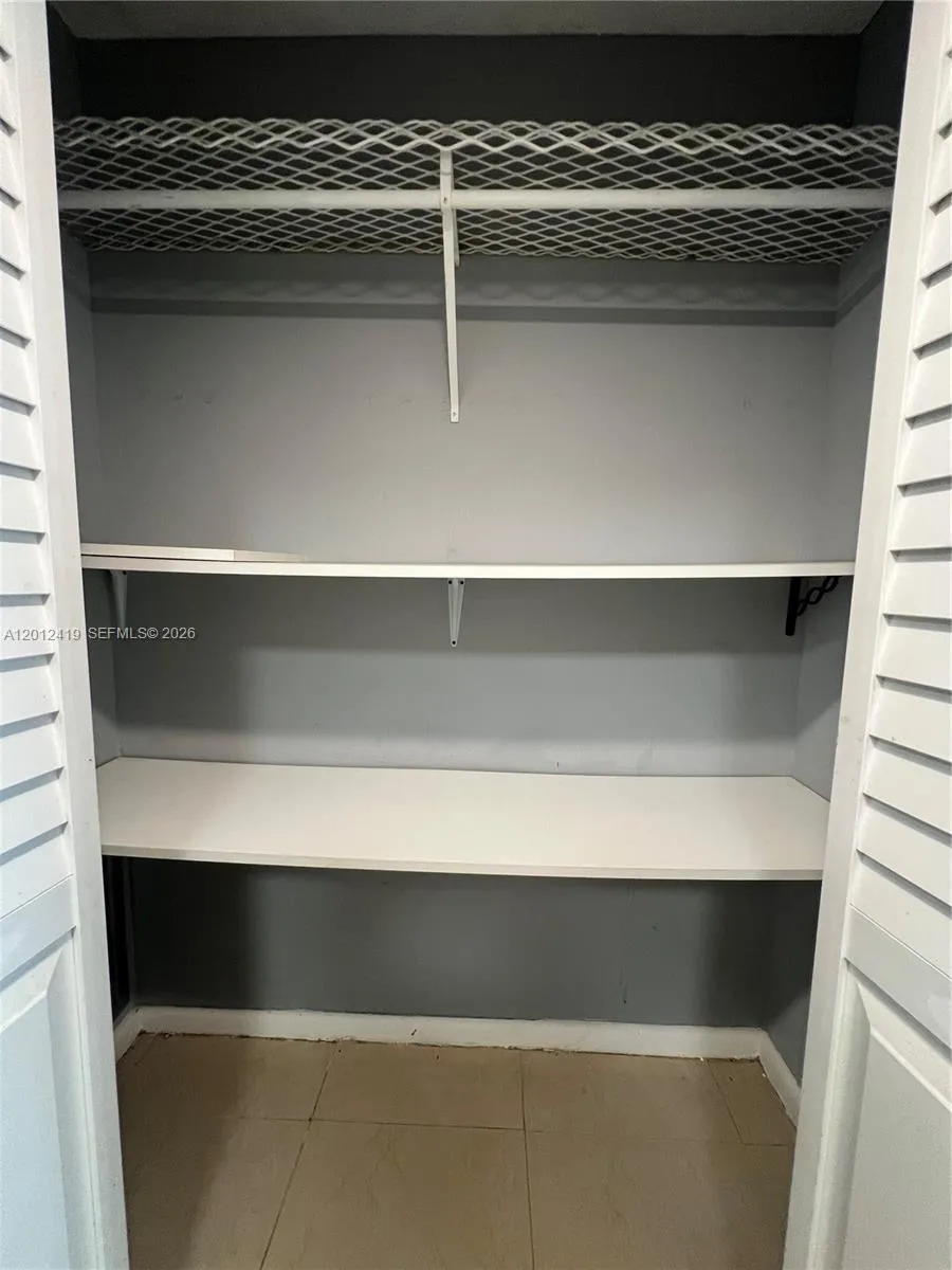 1801 S Ocean Dr #535 Hallandale Beach, FL 33009