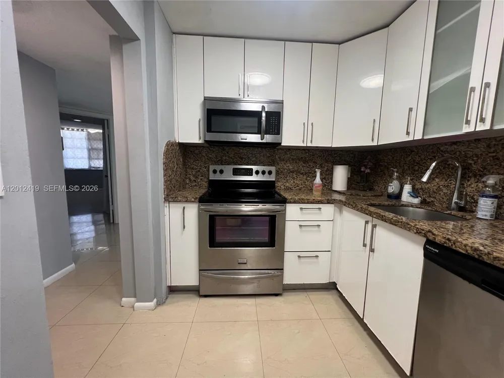 1801 S Ocean Dr #535 Hallandale Beach, FL 33009