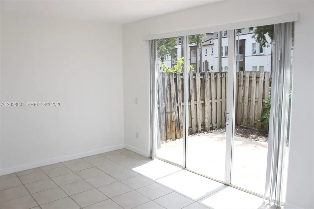 4284 SW 157th Ave #127 Miramar, FL 33027