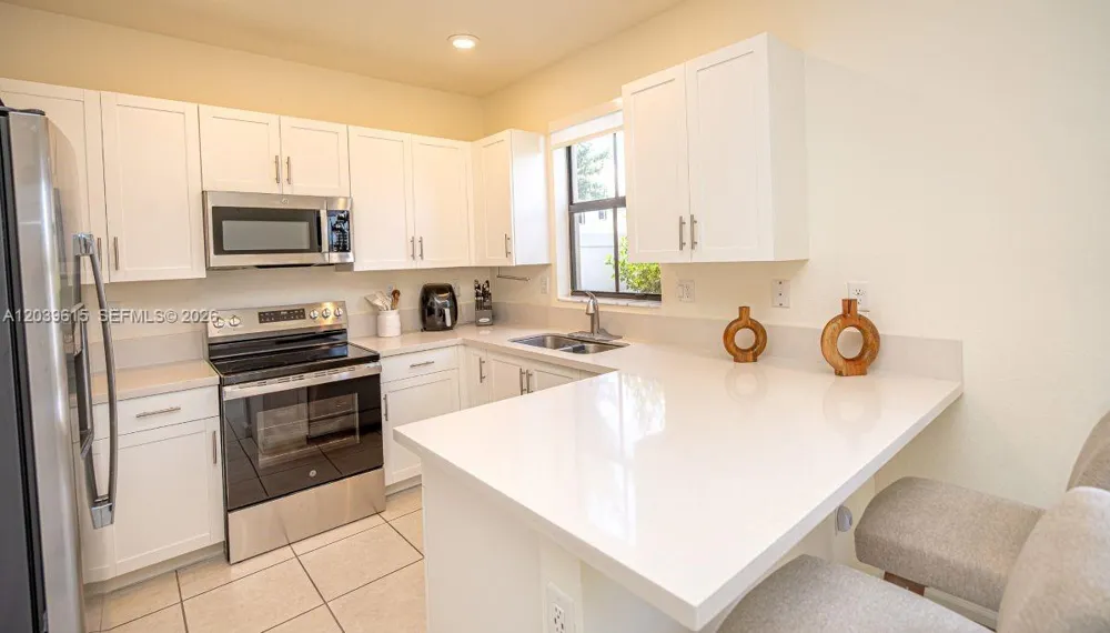 11064 W 33rd Way Hialeah, FL 33018