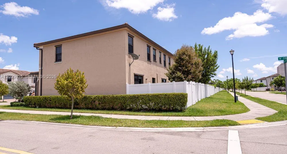 11064 W 33rd Way Hialeah, FL 33018