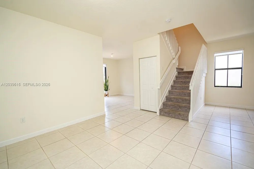 11064 W 33rd Way Hialeah, FL 33018