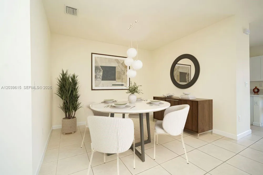 11064 W 33rd Way Hialeah, FL 33018