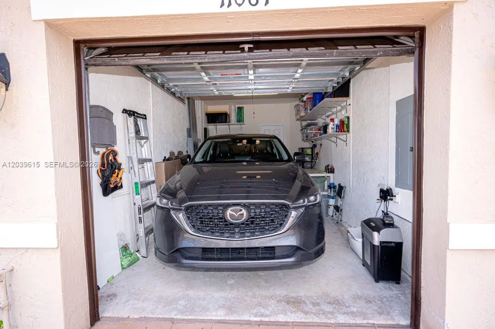 11064 W 33rd Way Hialeah, FL 33018