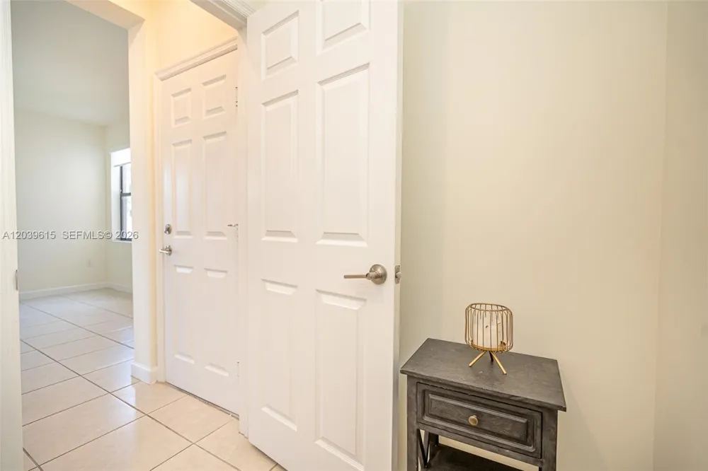 11064 W 33rd Way Hialeah, FL 33018