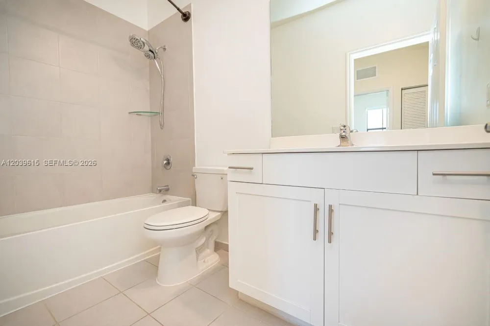 11064 W 33rd Way Hialeah, FL 33018