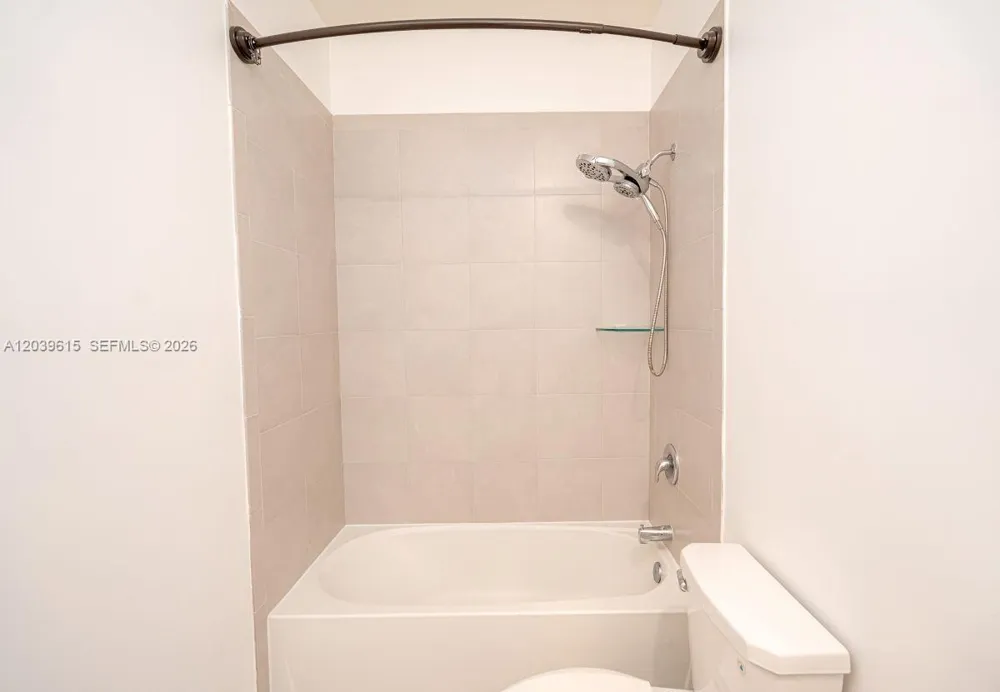 11064 W 33rd Way Hialeah, FL 33018