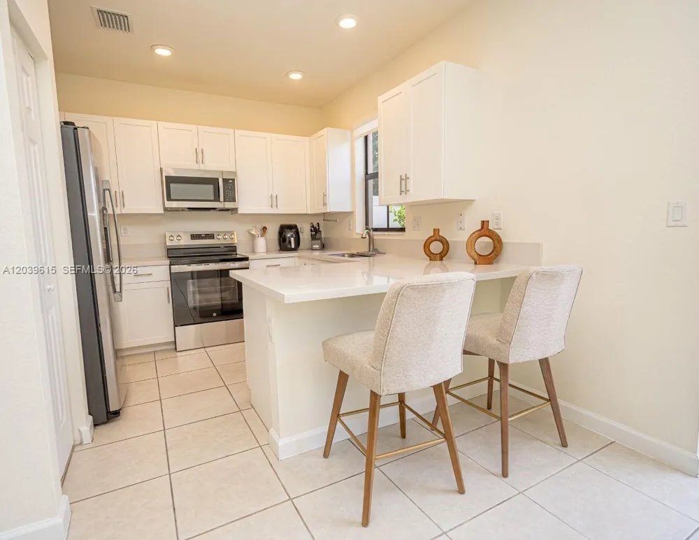 11064 W 33rd Way Hialeah, FL 33018