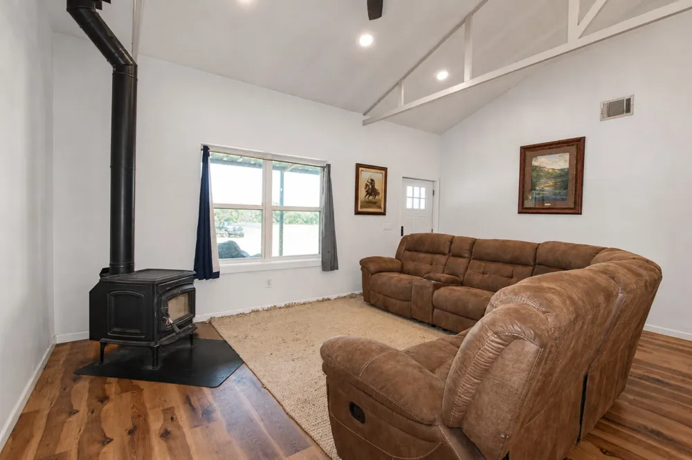 29351 Independence Glencoe, OK 74032